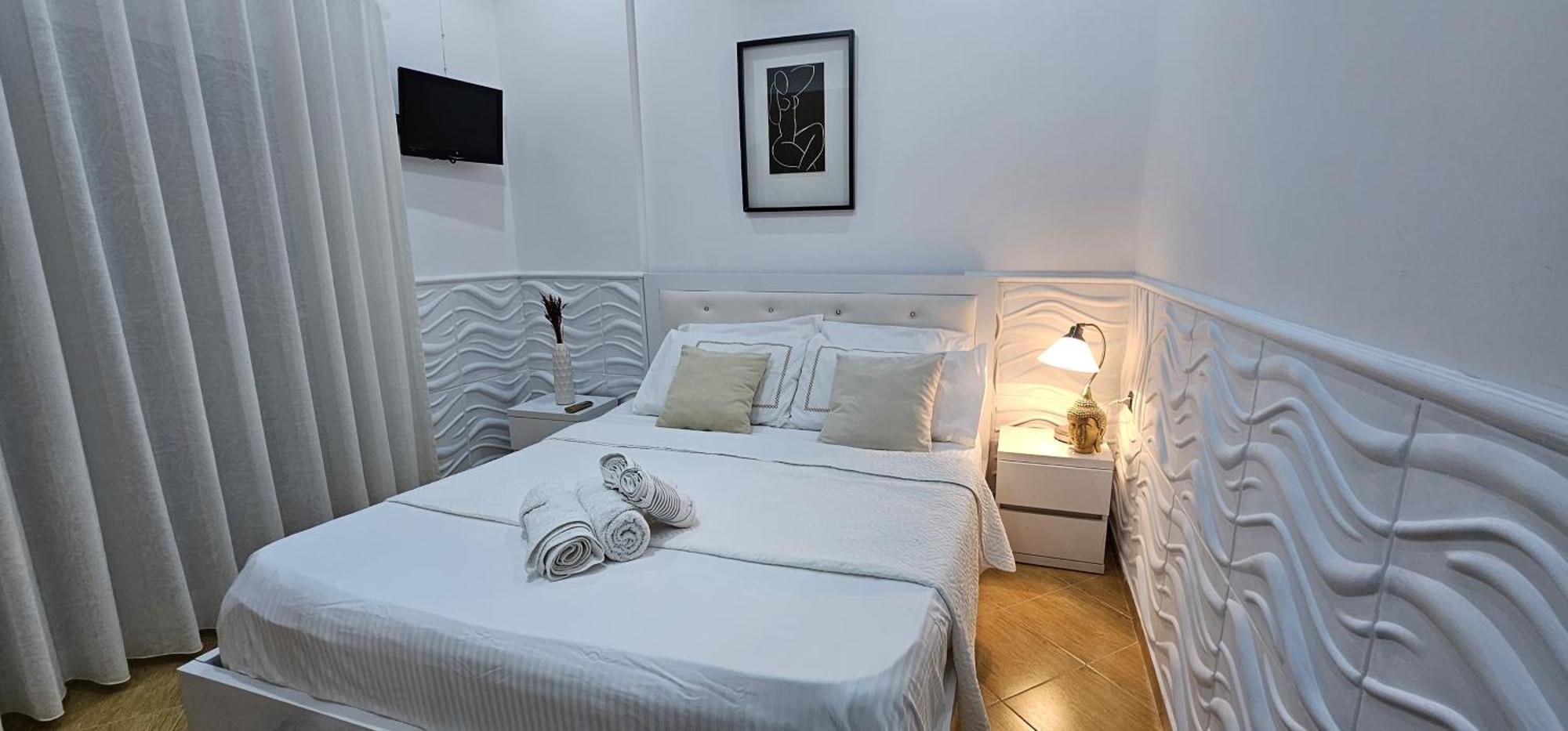 Alpha Seaside Apartment Sarande Ngoại thất bức ảnh
