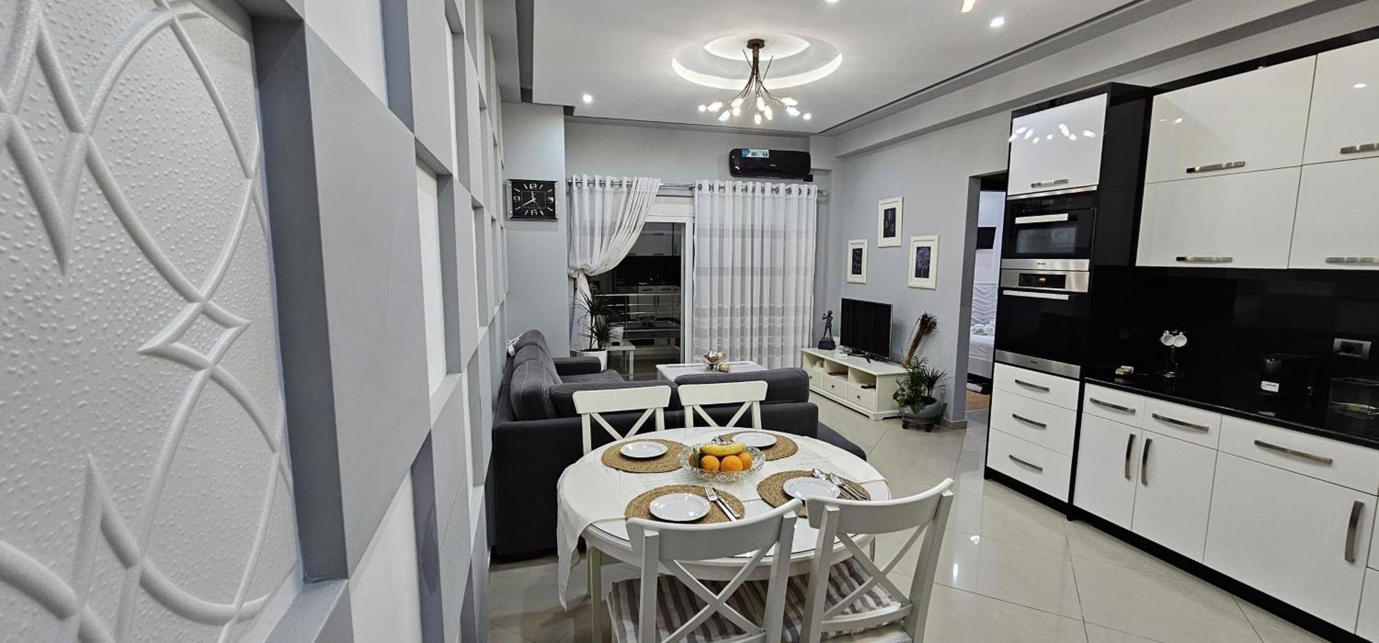 Alpha Seaside Apartment Sarande Ngoại thất bức ảnh